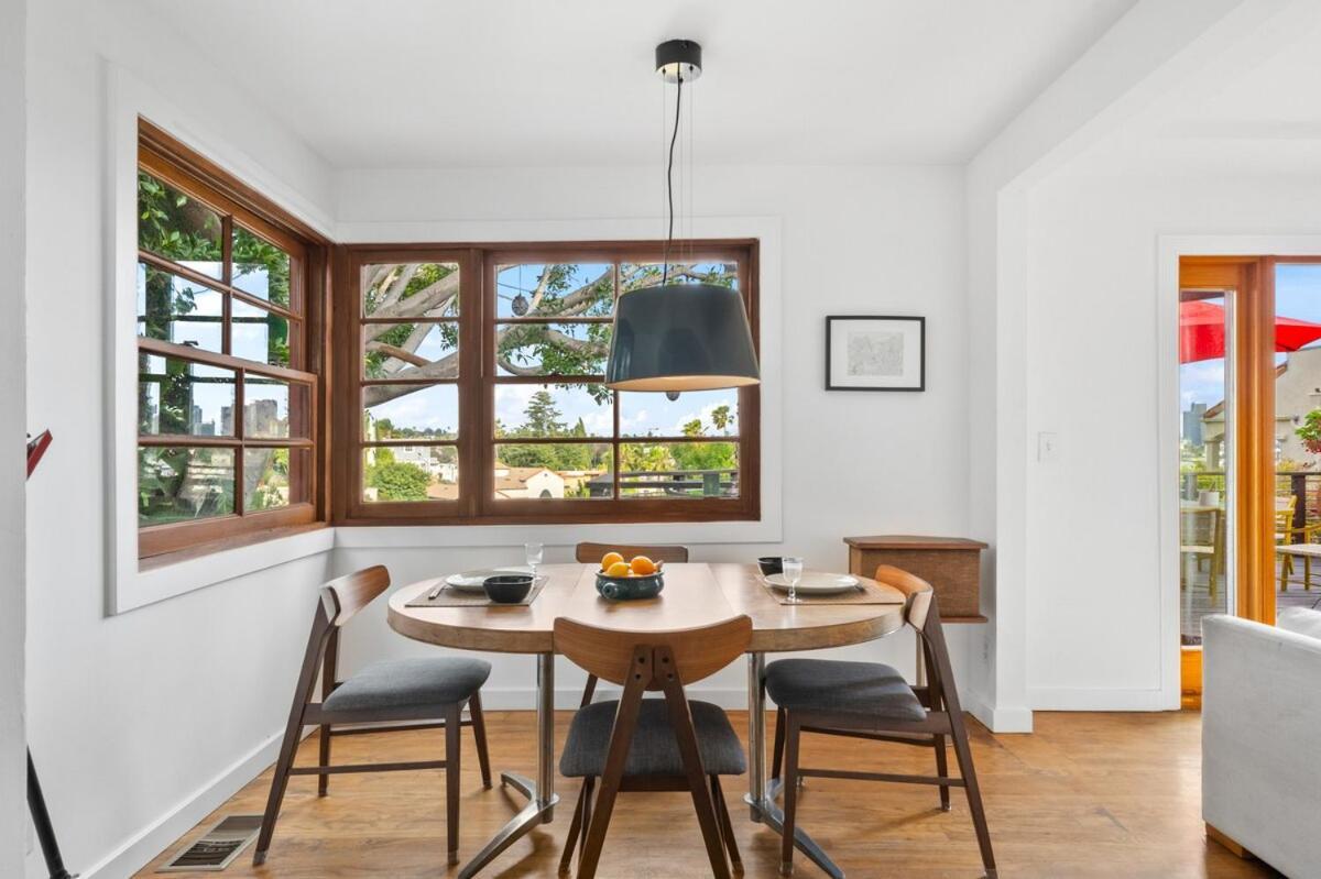 The Robinson Tree House In Silver * Los Angeles